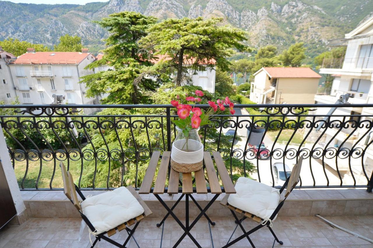 The Nest - Urban Family Place Kotor Buitenkant foto