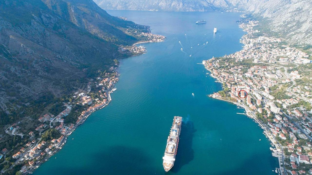 The Nest - Urban Family Place Kotor Buitenkant foto